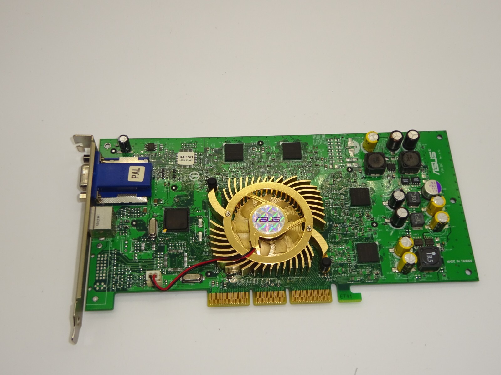 ASUS V9480 GeForce4 Ti 4800 SE 128MB DDR SDRAM AGP 8x VGA TV-OUT DVI #GK7466
