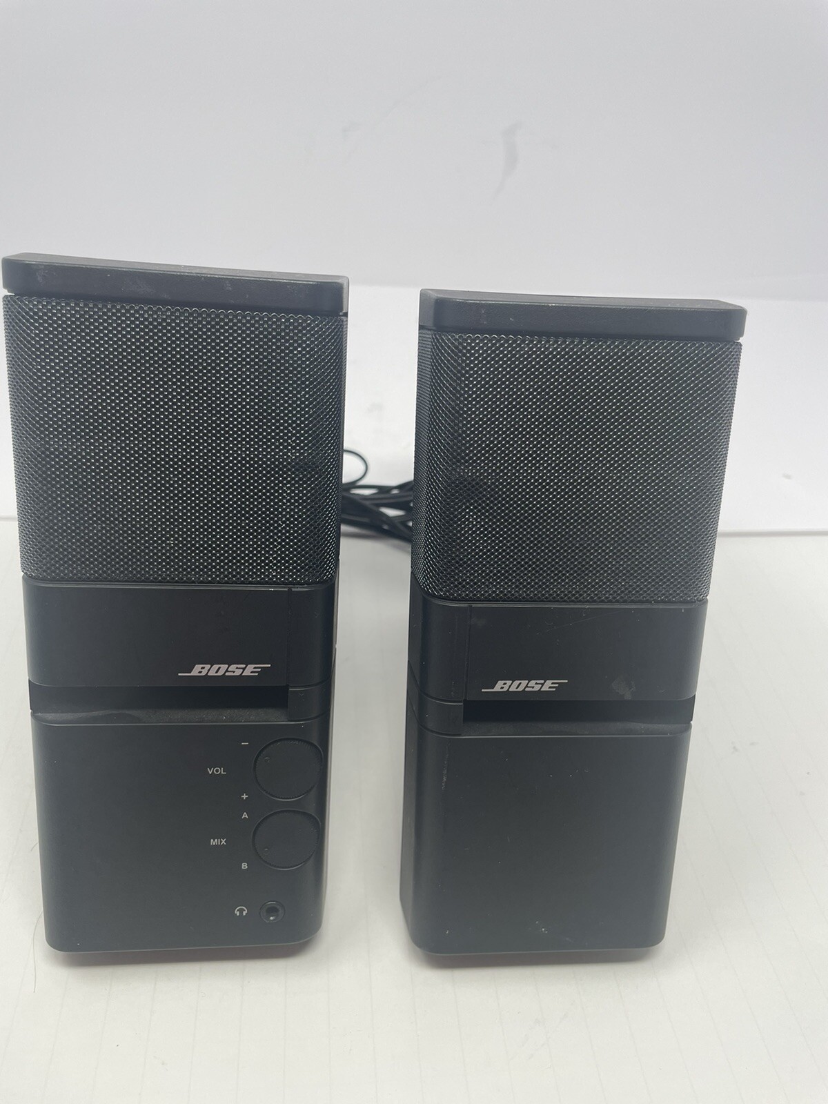 Bose MediaMate Pair of Computer Speakers Black Untested No AC Adapter READ