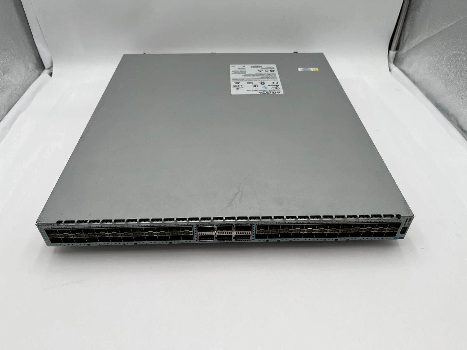 ARISTA DCS-7280SR2-48YC6 8x25GbE (SFP) & 6x100GbE (QSFP) ETHERNET 2x 750W PSU