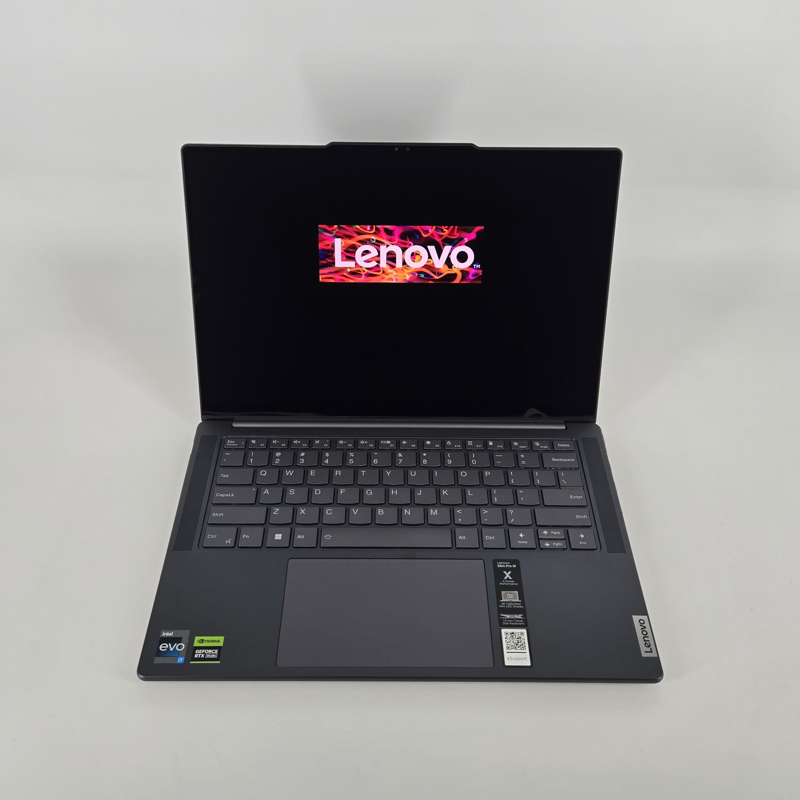 Lenovo Slim Pro 9i 14 3K TOUCH 2.4 GHz i7-13705H 32GB 1TB SSD RTX 4050 Very Good