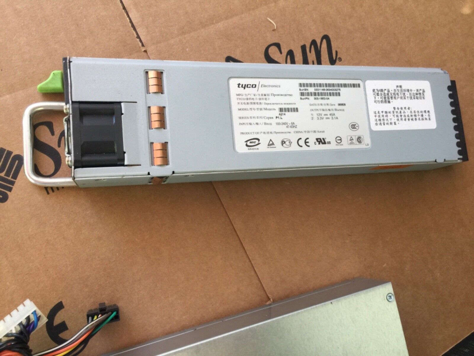 SUN   300-1852-04, AC input 550W Power Supply , V215/V245/V445 ,  Test-PASS