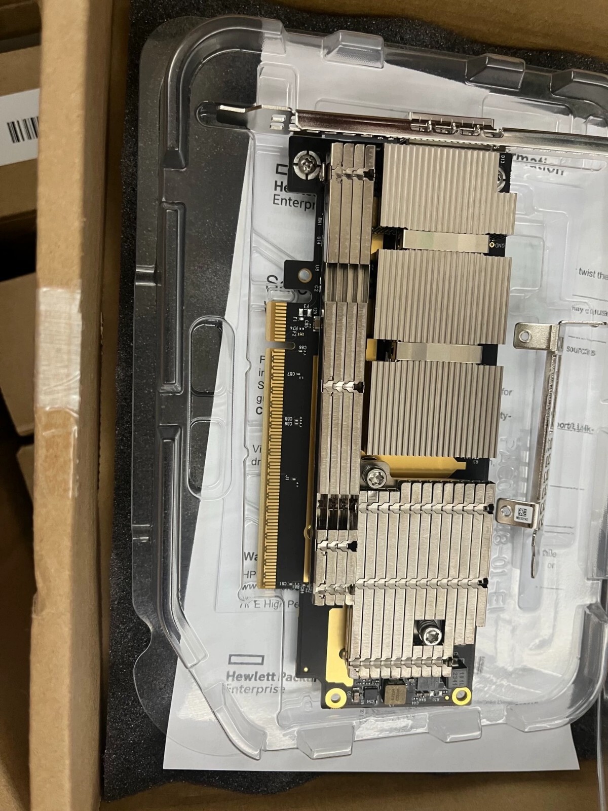 New HPE Mellanox MCX75310AAS-NEAT ConnectX-7 NDR 200Gb Adapter OSFP CX75310A