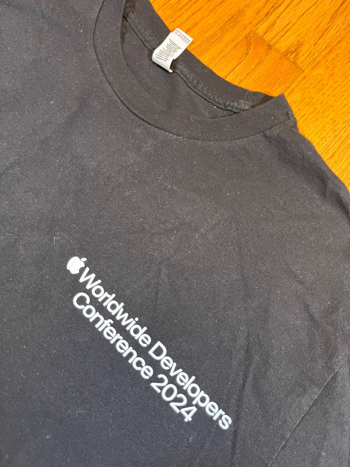 Apple logo WWDC 2024 T-SHIRT Black XL Code iPhone Worldwide Developer Conference