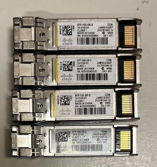 (Lot of 4)GENUINE Cisco 10G Transceiver Class 1 SFP-10G-SR-S 10-3105-01