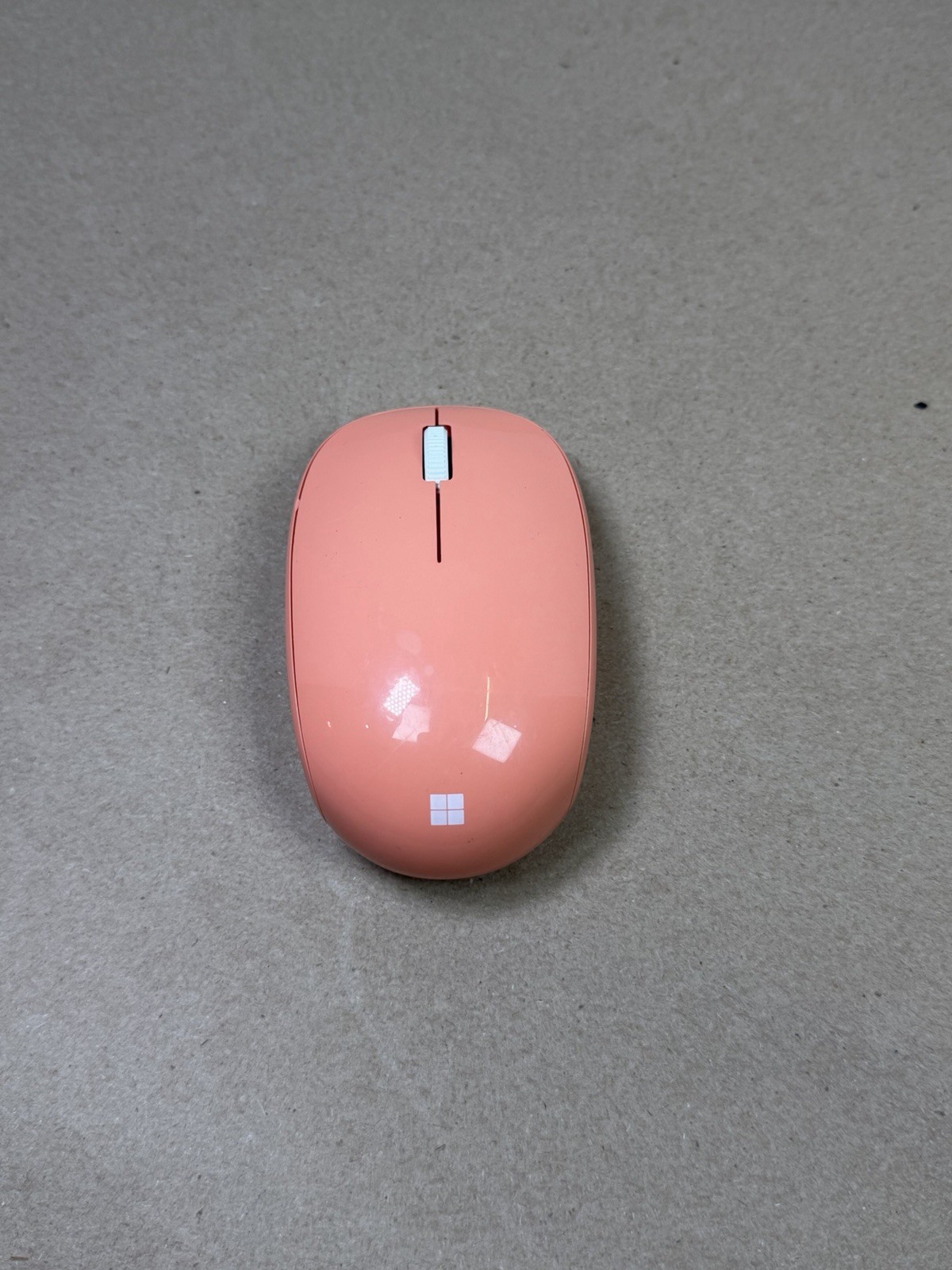 Microsoft Scroll Wheel Wireless Bluetooth Mouse Model 1929- Peach Works