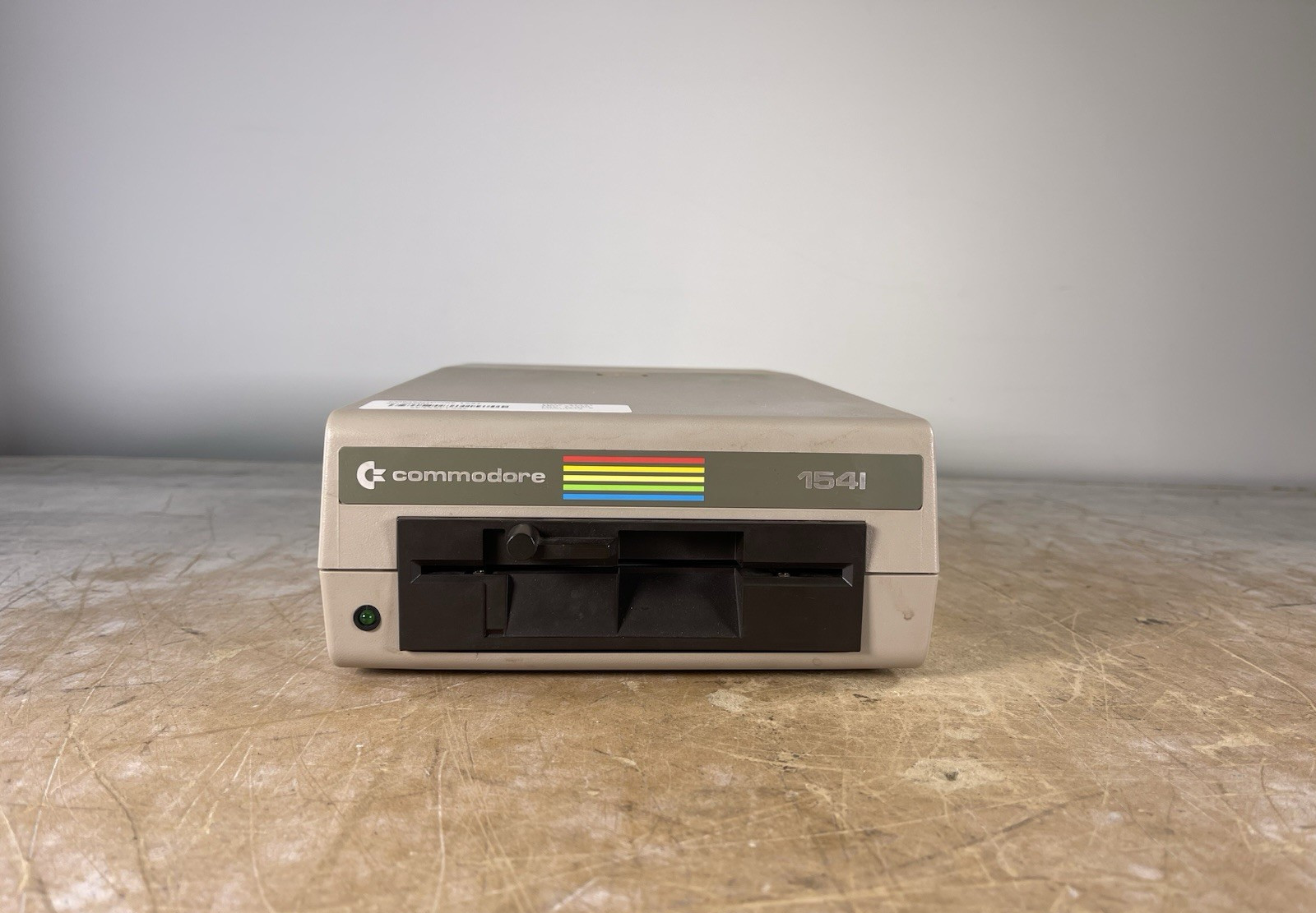 VINTAGE COMMODORE 1541 FLOPPY DISC DRIVE - (FOR PARTS)