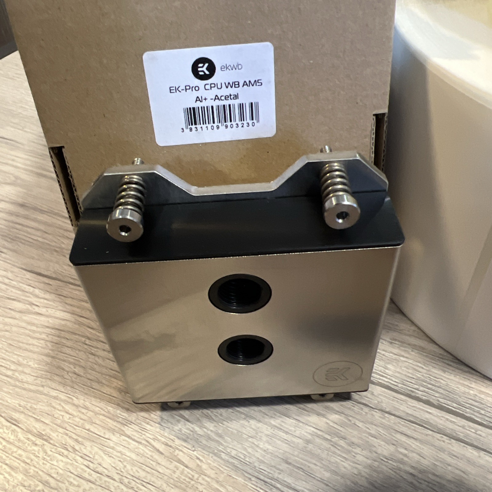 NEW EKWB EK-Pro CPU Water Block AM5 Aluminum + Acetal High-Performance Black