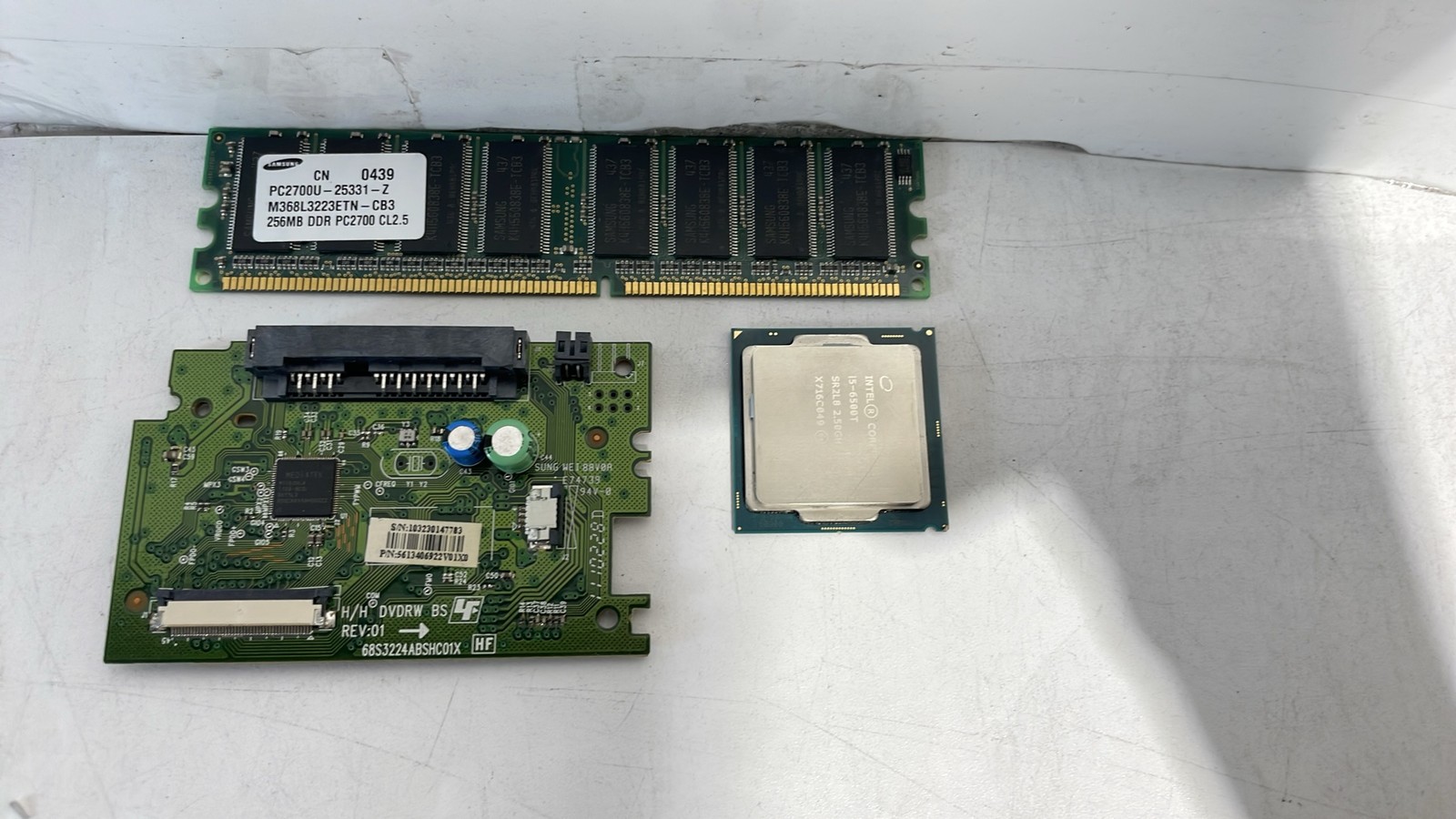 Intel i5-6500T SR2L8 CPU Samsung 256MB DDR PC2700 DVD-RW PCB Lot Of 3