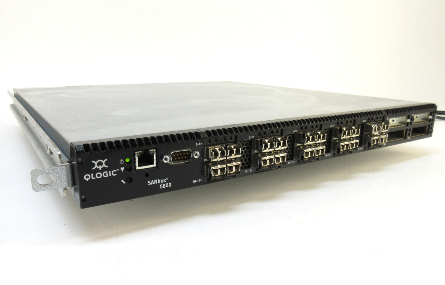 Qlogic Sanbox 5802 SB5802V-20A8 E 20-Port 8Gb/s SFP FC Stackable Switch