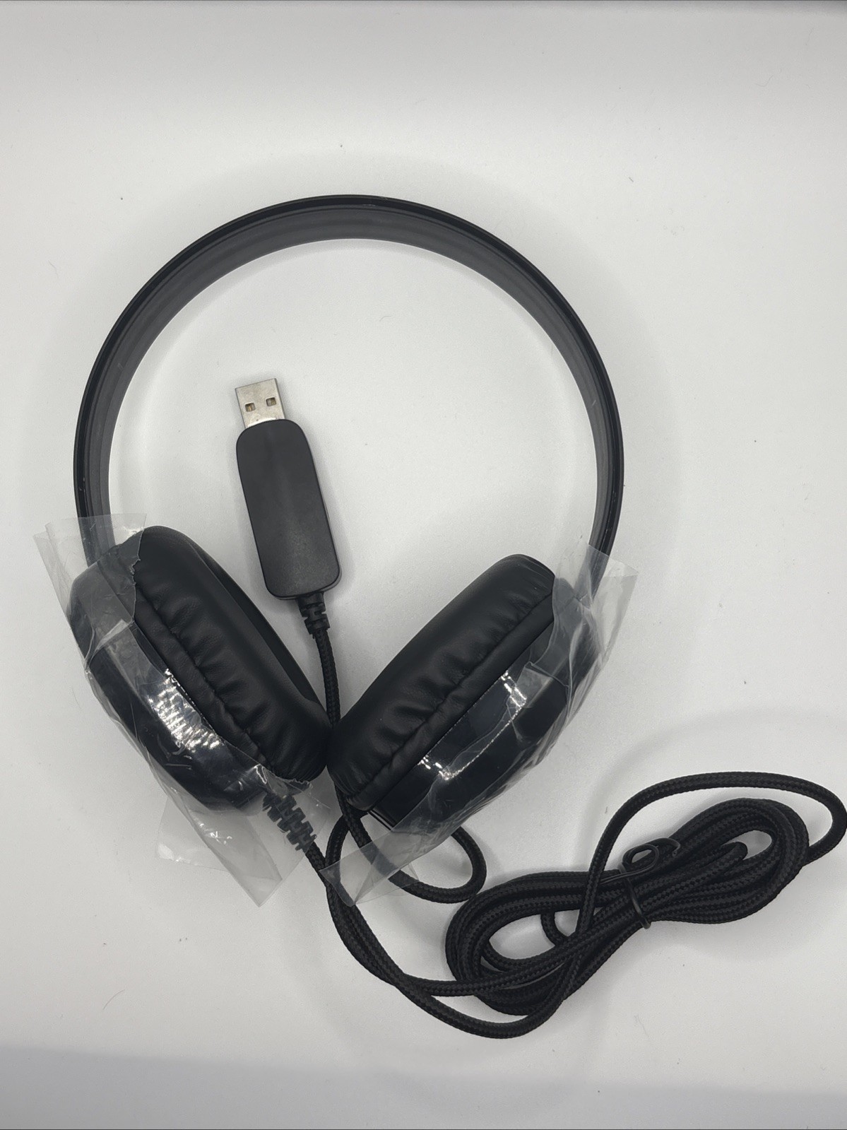 Cyber Acoustics USB Stereo Headphones for PCs and Other USB Devices in The Of...