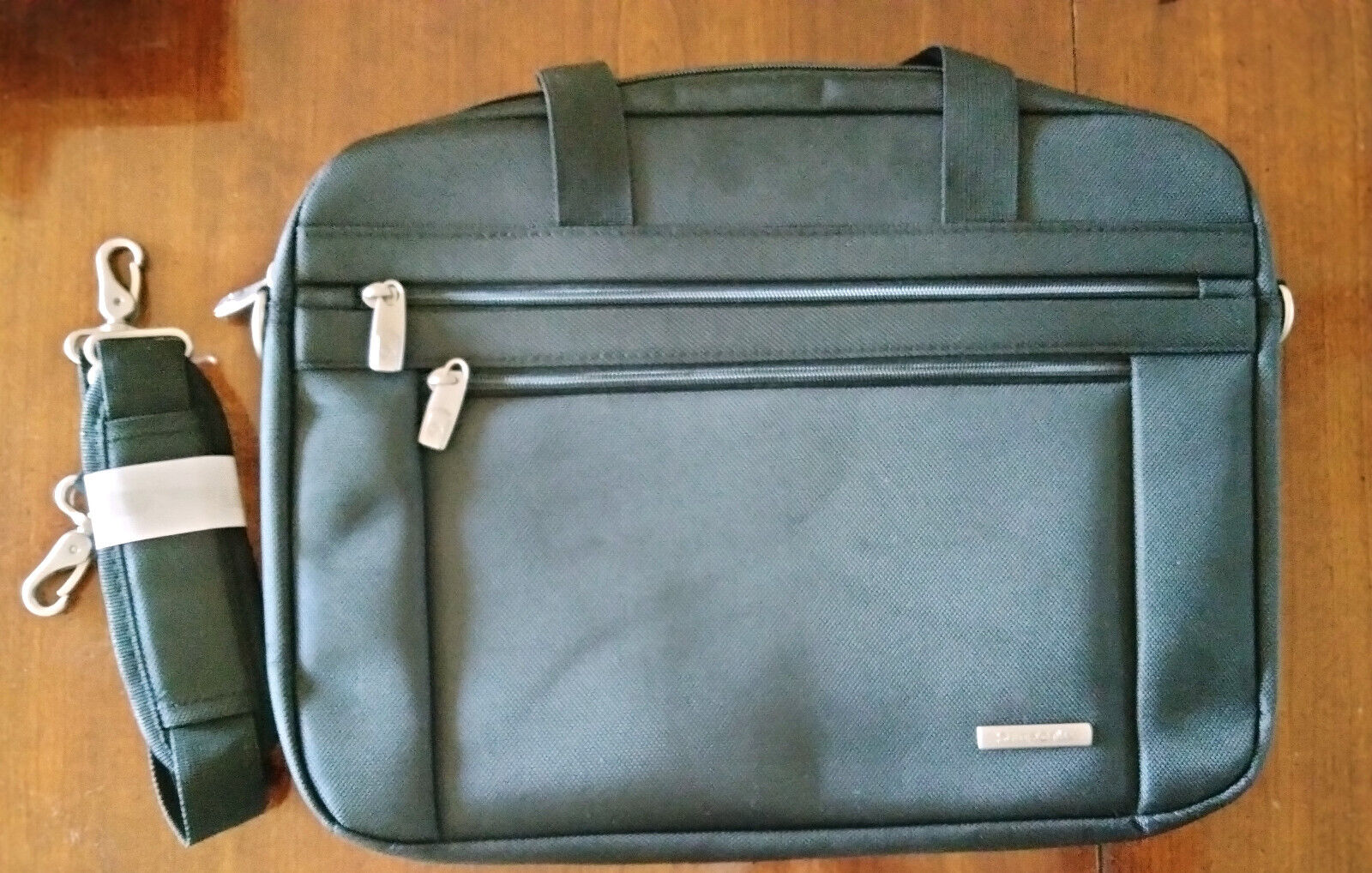 Samsonite 15.6 Laptop Travel Case Bag W/Shoulder Strap  - New W/O Tags