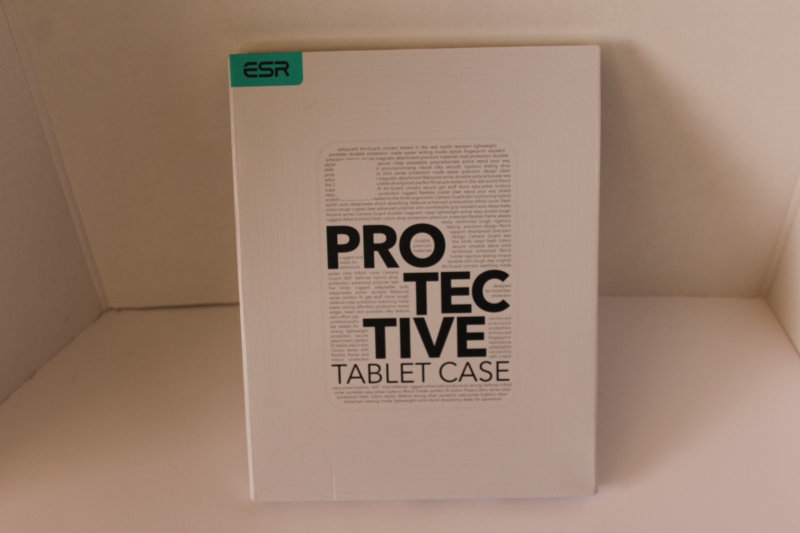 ESR Protective Tablet Case iPad 10.9 inch clear - BRAND NEW - UNUSED