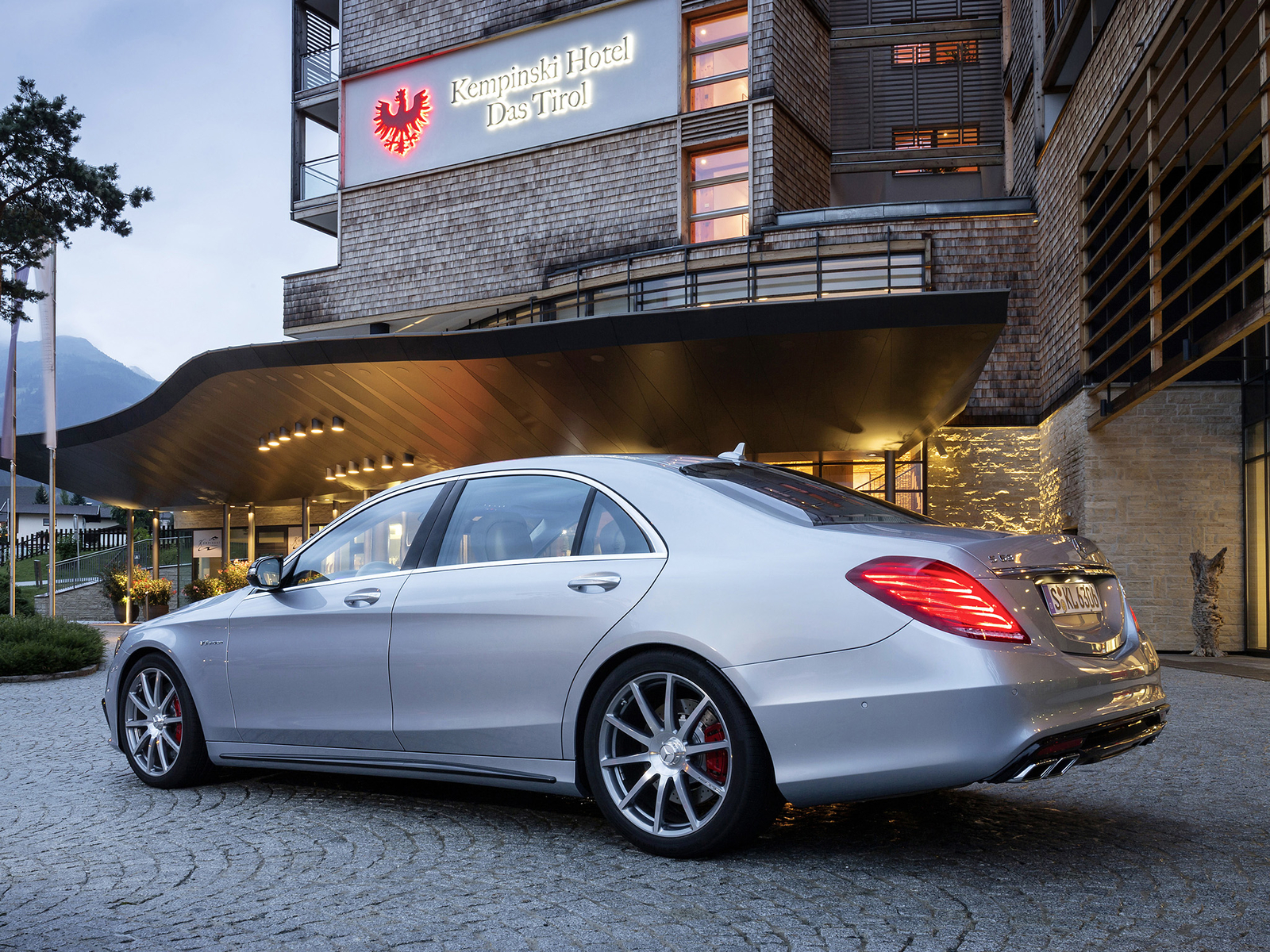 Cars 2013 mercedes benz s 63 amg w222 luxury Desk Mat Stitched