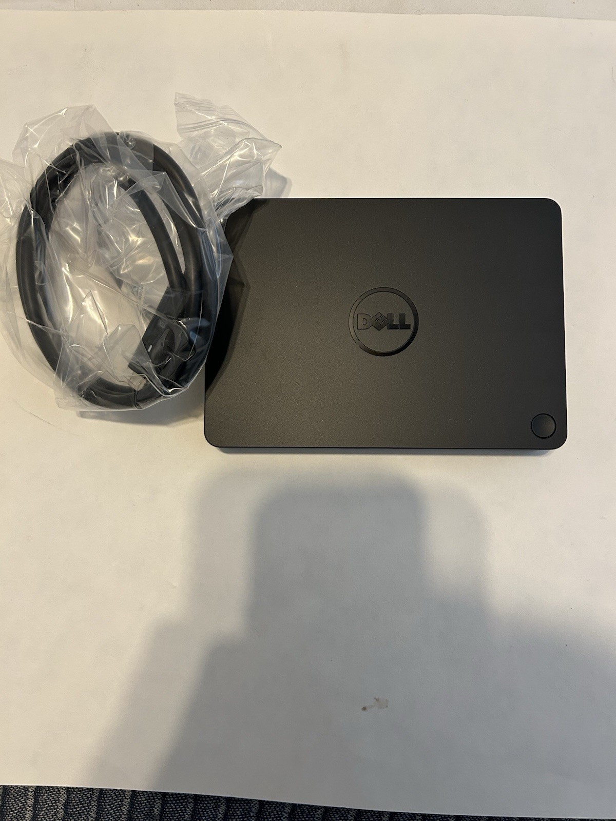 New Dell USB-C WD15 doc -180W Adapter, K17A DP/N 0NT4WV