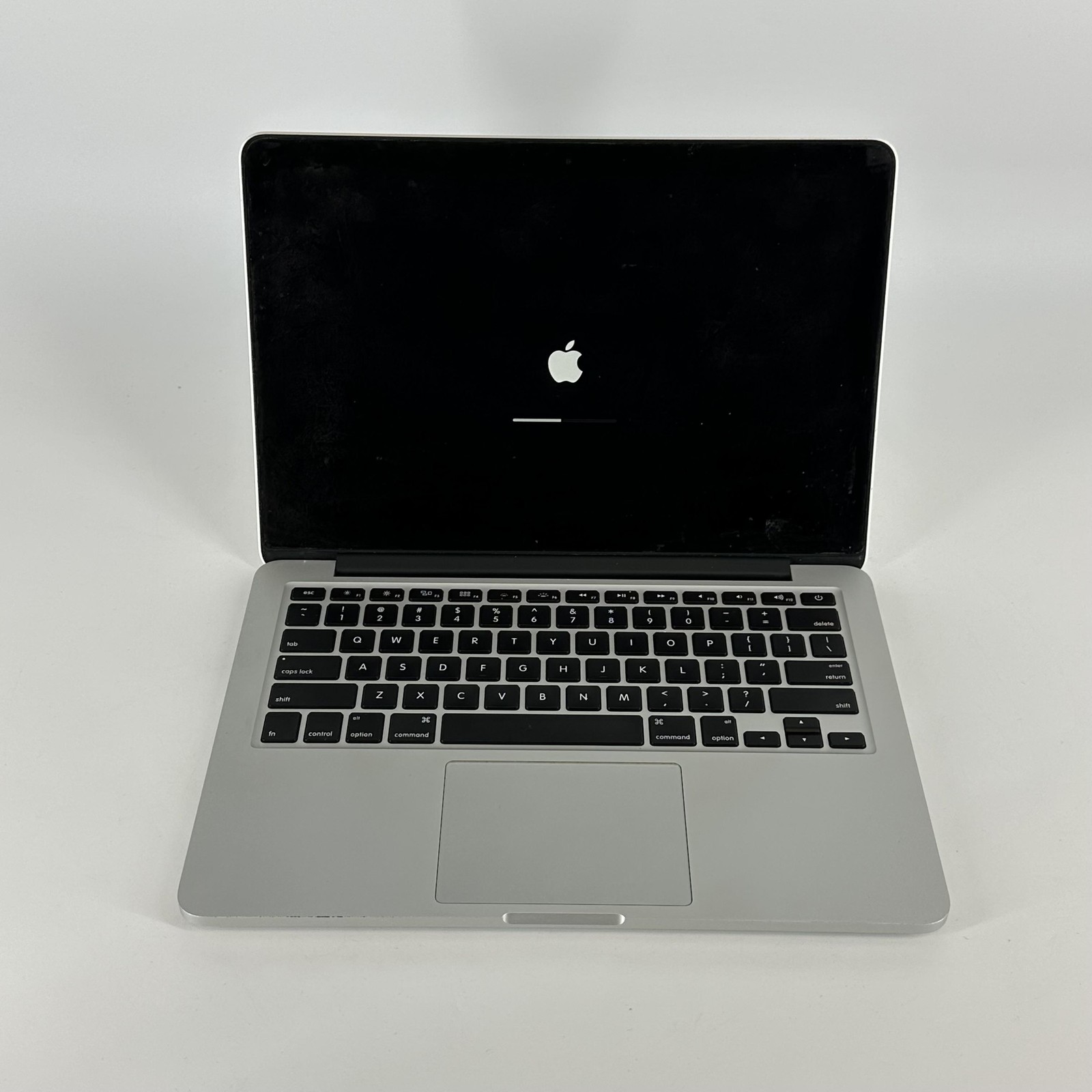 MacBook Pro Retina 13 Silver Early 2015 2.7 GHz i5 5th 8GB 128GB SSD Good