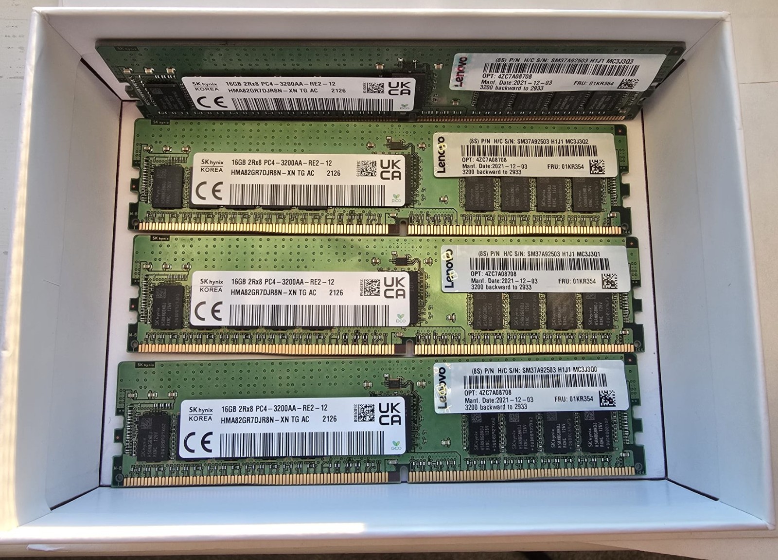 SK Hynix 16GB 2RX8 PC4-3200AA-RE2-12 HMA82GR77DJR8N-XN TG AC