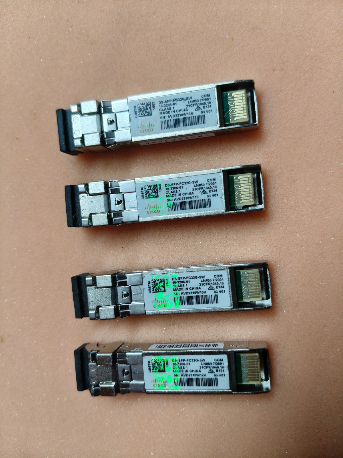 cisco DS-SFP-FC32G-SW 32GBASE 850nm 10-3206-01 Non-China counterfeits.