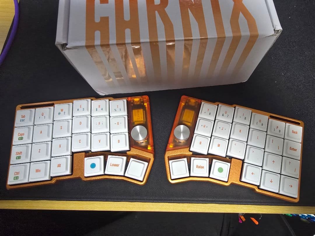 Jezail Funder Cornix LP Orange Wireless Split Keyboard with Box