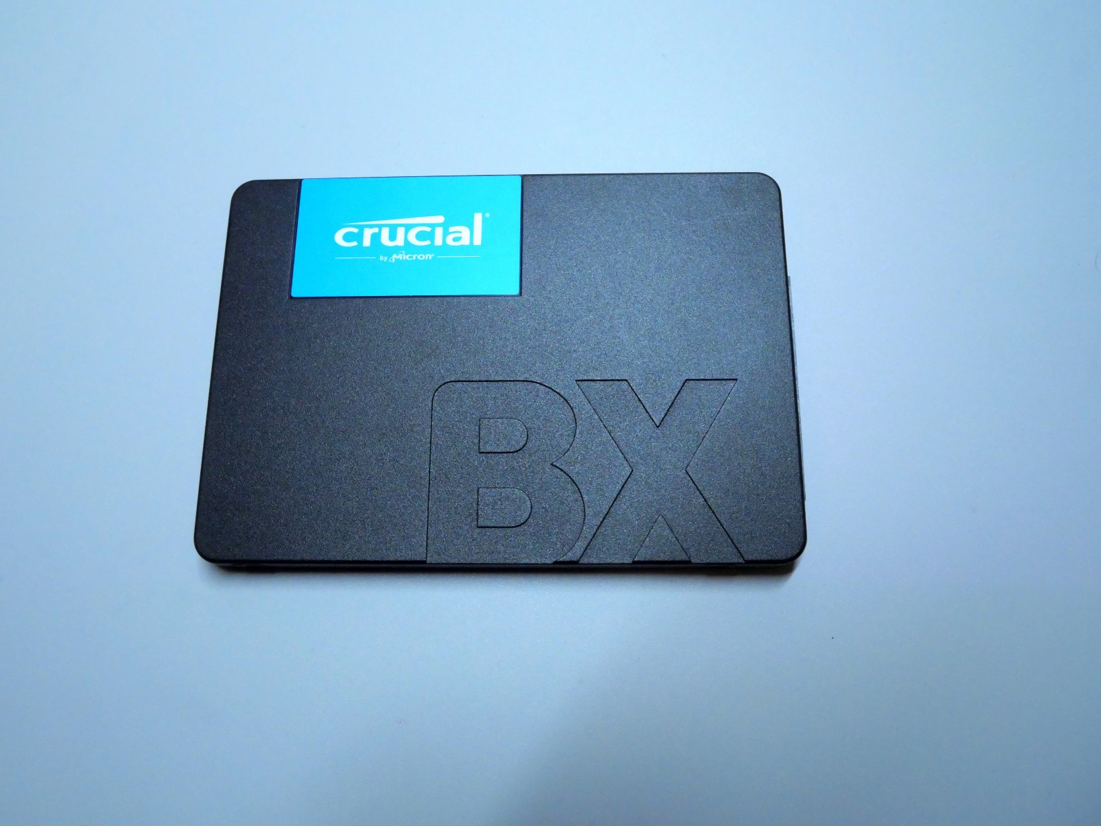 Crucial BX500 4TB 2.5" 3D NAND SATA III Internal SSD CT4000BX500SSD1