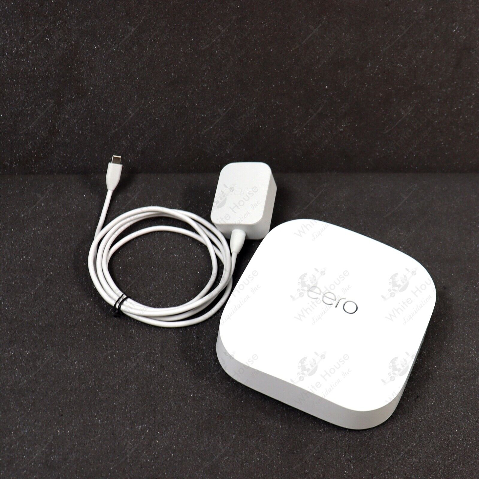 eero Pro 6E AX5400 Tri-Band Gigabit Mesh System S010111 - White