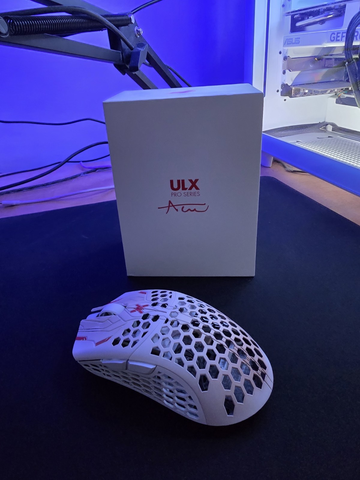 Finalmouse ULX Pro Series Aceu Lion (M)