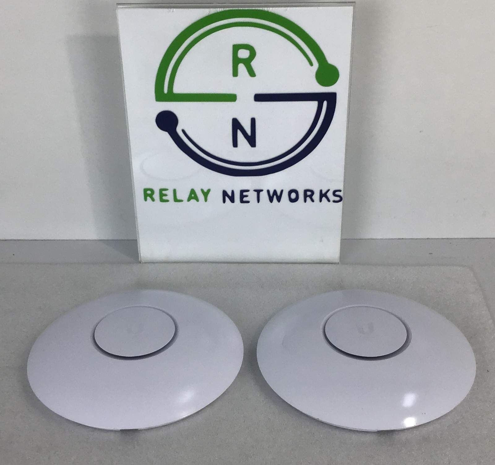LOT OF 2 Ubiquiti U6-PRO-US WiFi 6 Access Point 4 x 4 802.11n/ac/ax Mu-Mimo