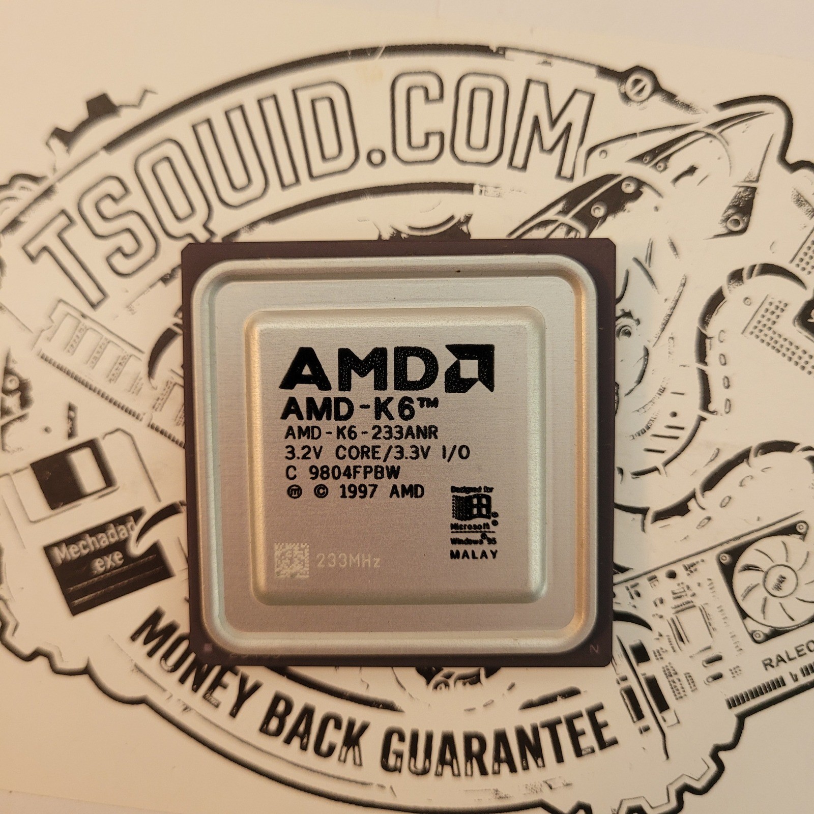 AMD K6 233MHz CPU AMD-K6-233ANR Socket 7 Vintage Processor C 9804FPBW