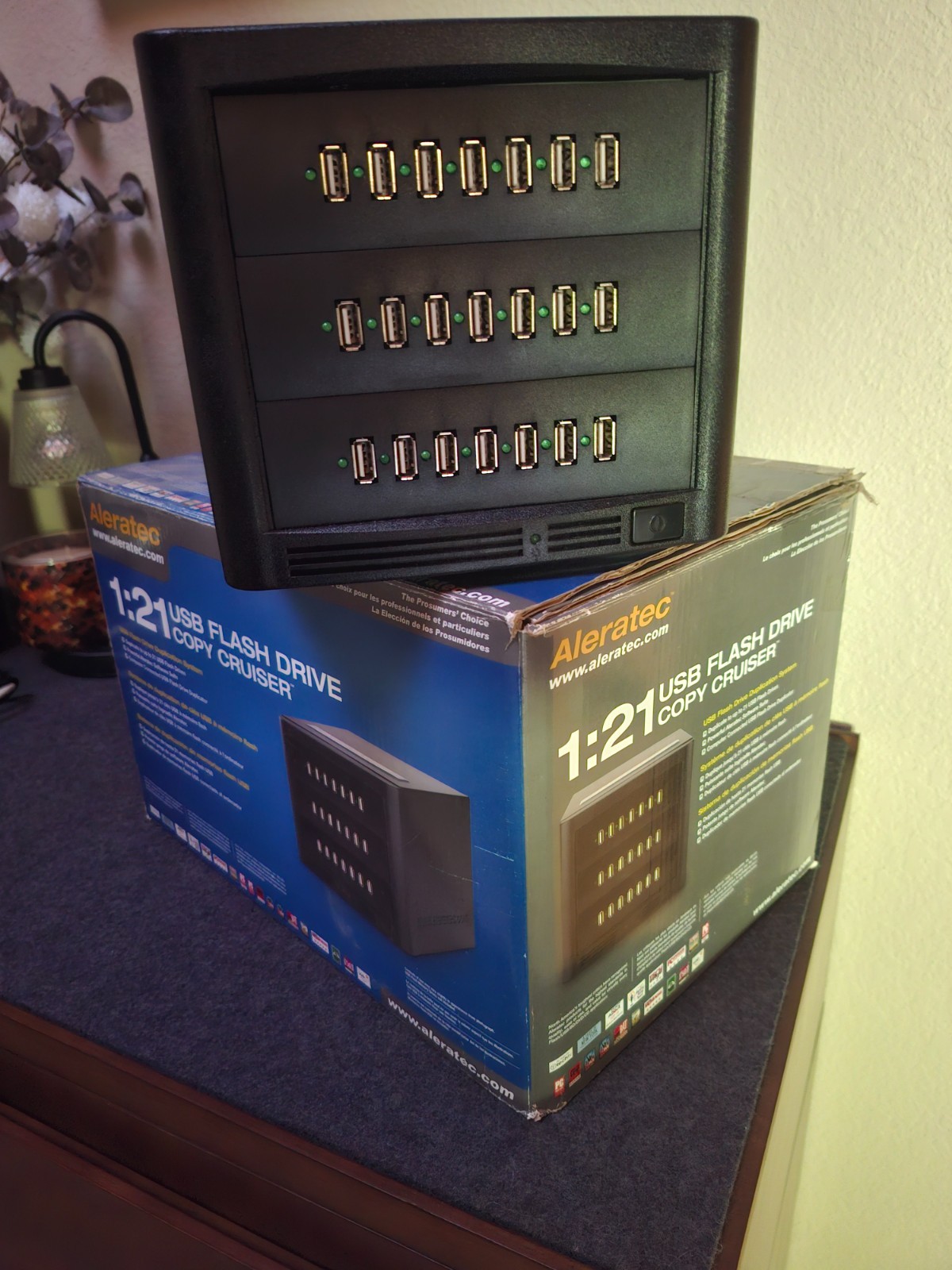 Aleratec 1.21 USB Flash Drive Duplicator 