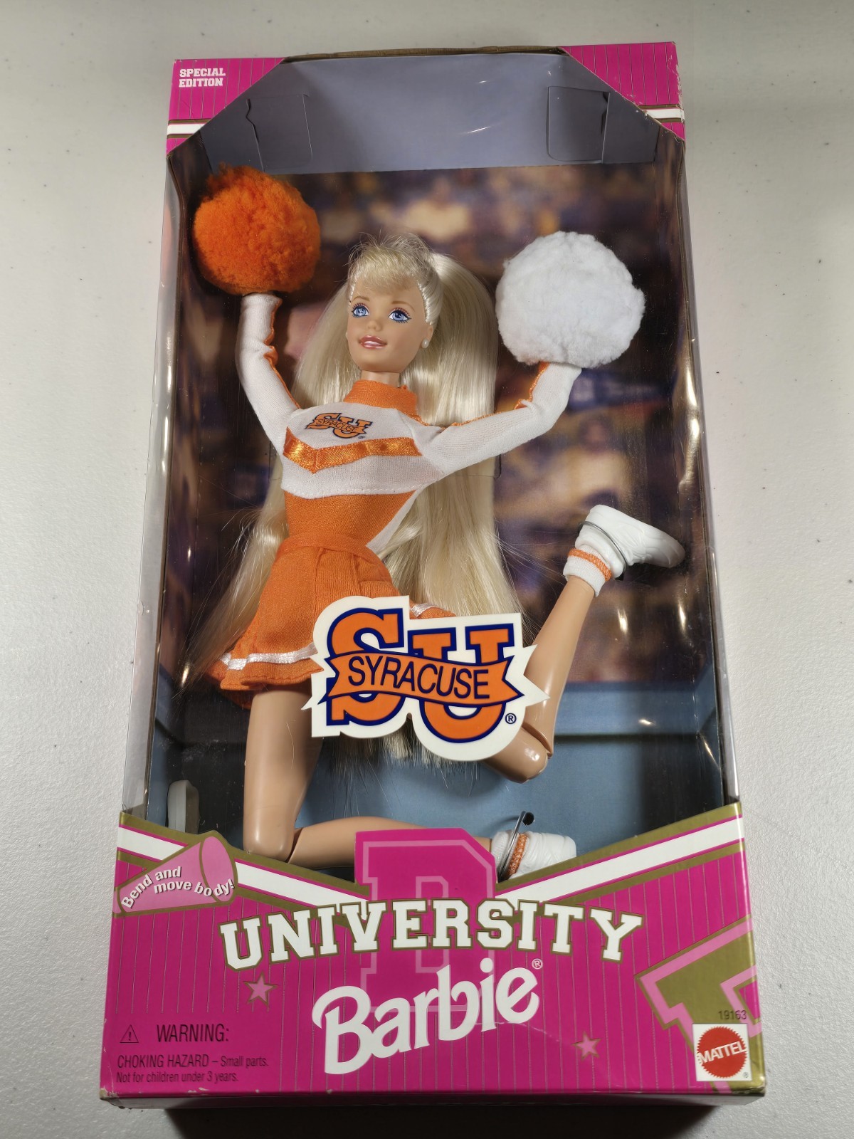 Barbie Syracuse University Cheerleader 19163 NEW VTG 1996