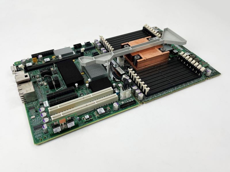 Sun 541-2408 0MB 8-Core 1.0GHz System Board RoHS:YL (T2000)