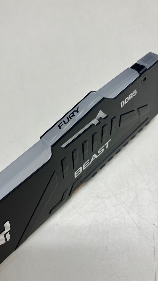 Kingston 8GB HM52U40$6HM-8FRA P/N:N16143 Fury RGB DDR5-5200 **tested**more**124*