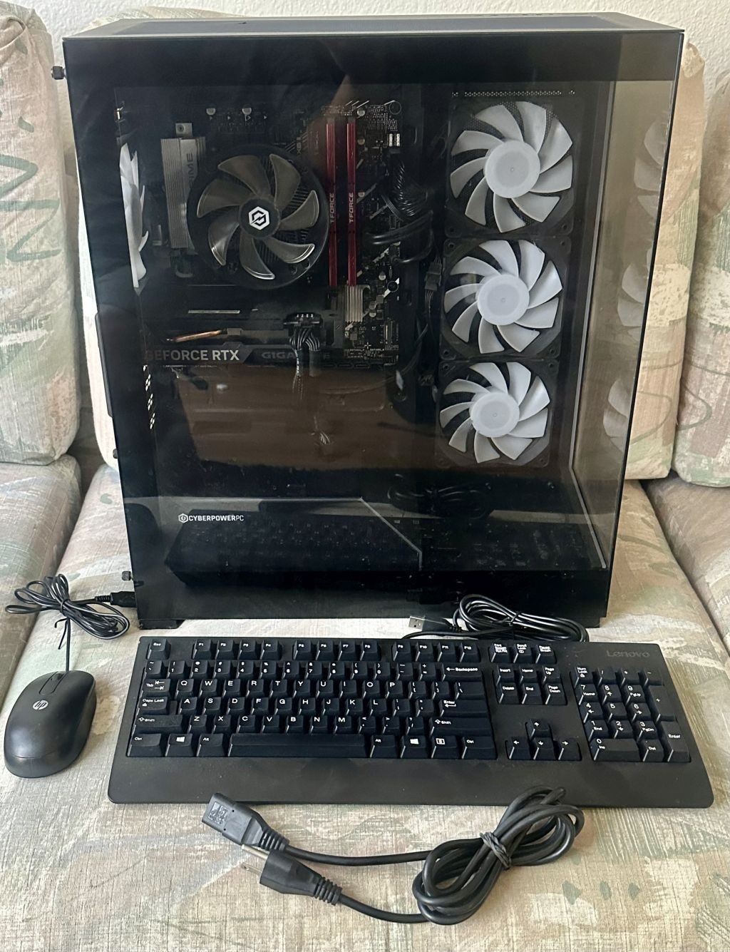 CyberPowerPC Gamer Xtreme i5-14400F RTX 4060 32GB RAM 2TB SSD Gaming PC