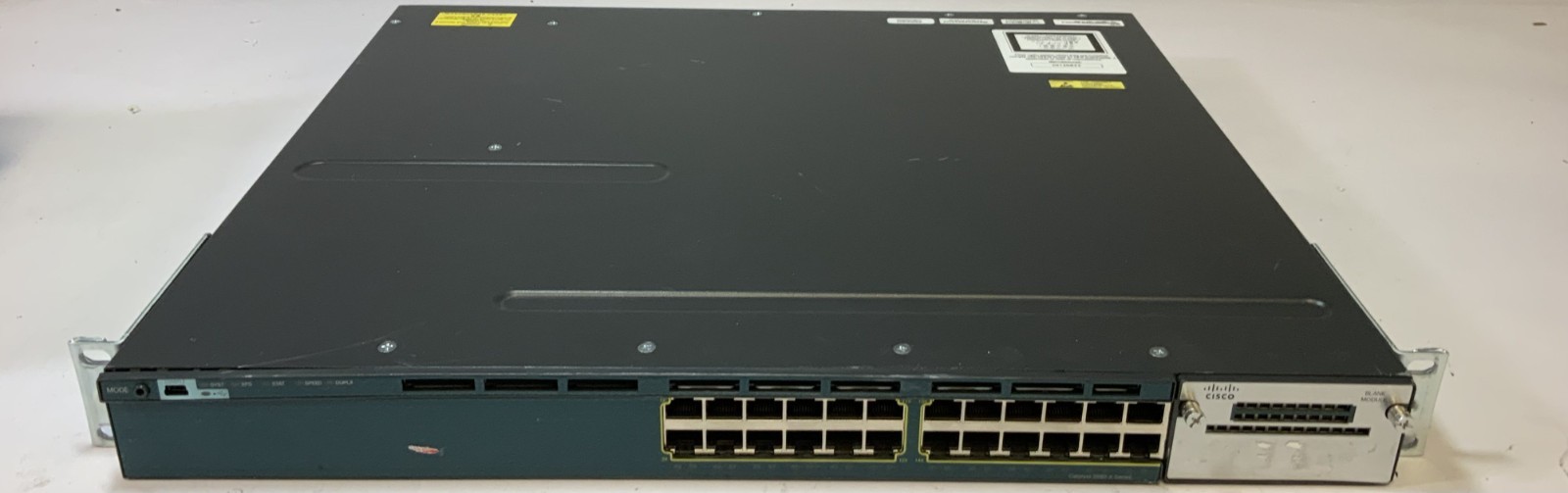 Cisco WS-C3560X-24T-L 24-Port Managed Network Switch, Black "Y1C"