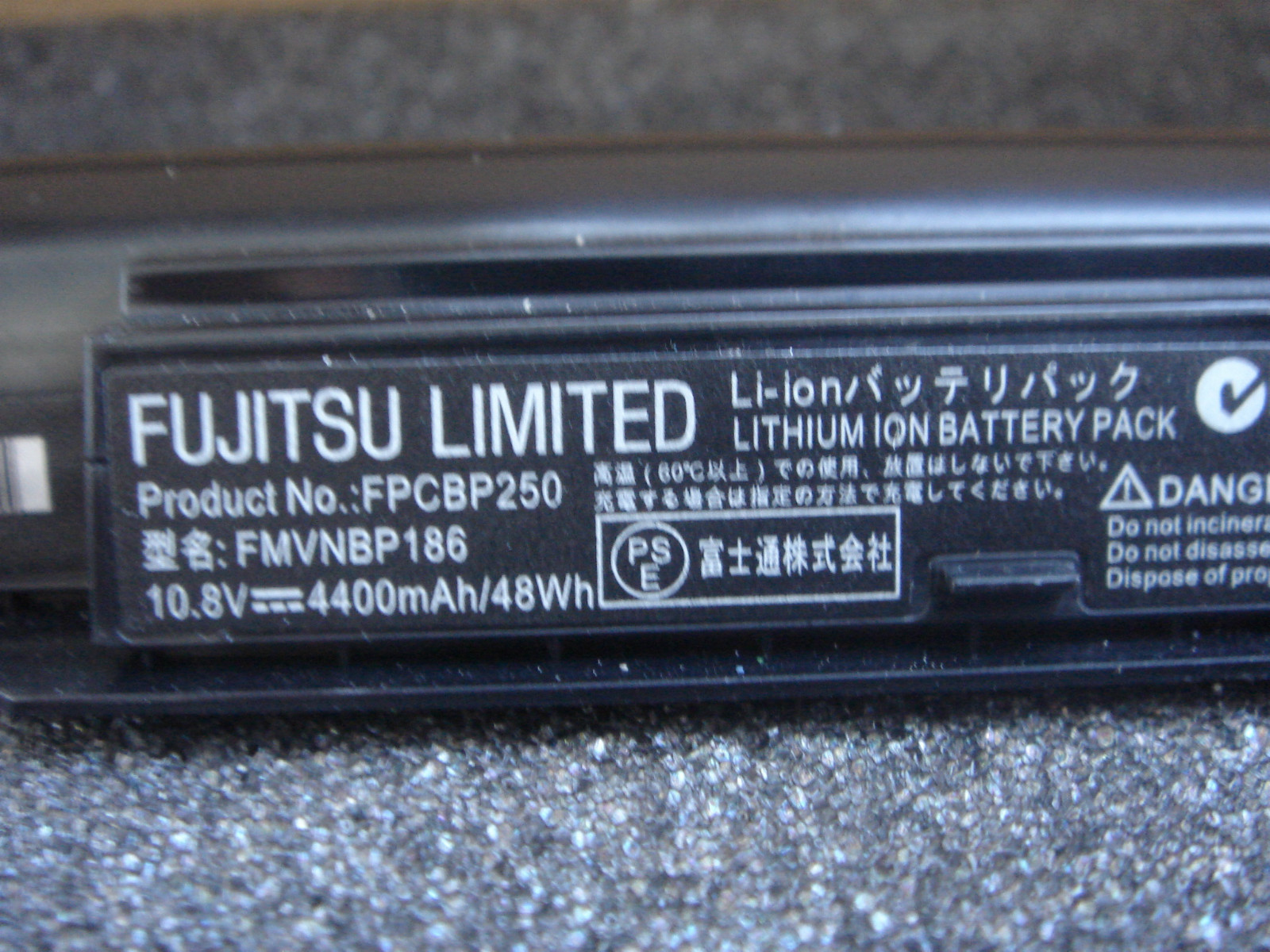 Original Fujitsu Siemens FPCBP250 FPCBP250AP FMVNBP186 Genuine New Battery