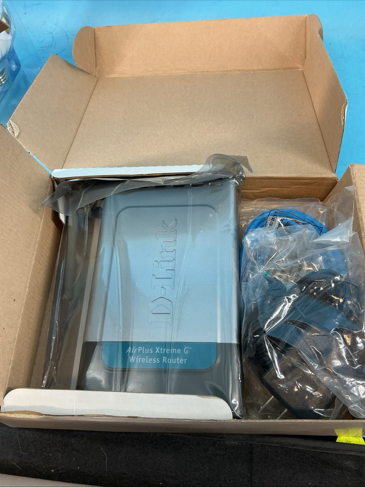 D-Link AirPlus Xtreme G Wireless Router (DI-624)
