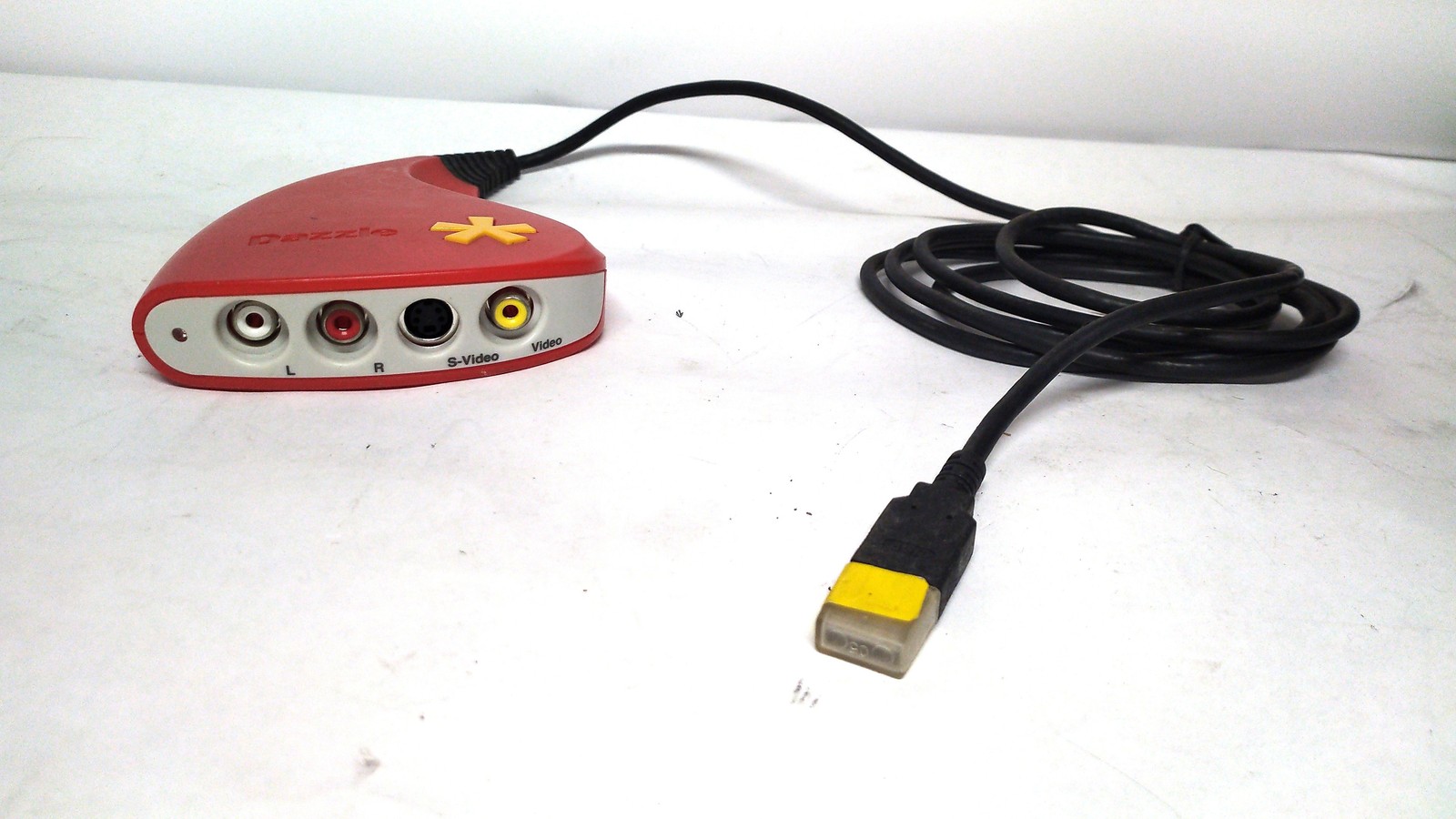 Pinnacle Dazzle DVC85/DVC90 Rev. 1.1 S-Video & Composite Video Capture Device