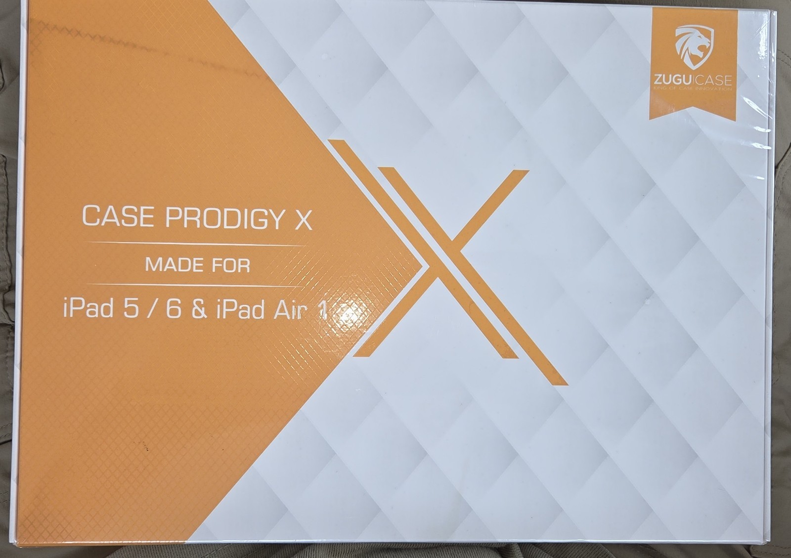 New ZUGU Case Prodigy X Folding Folio Case for iPad 5/6 & Air 1 Black New in Box