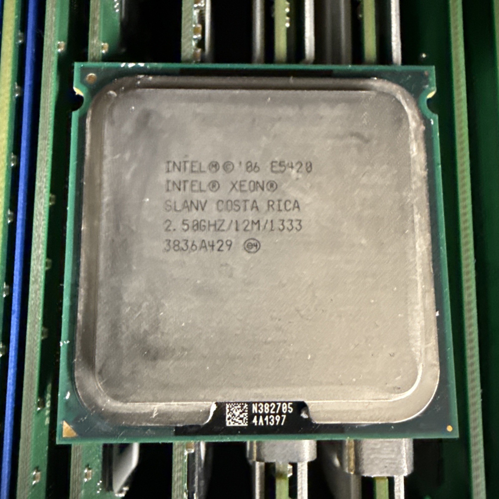 Intel Xeon E5420 2.5 GHz SLANV Quad-Core CPU Processor E835B031