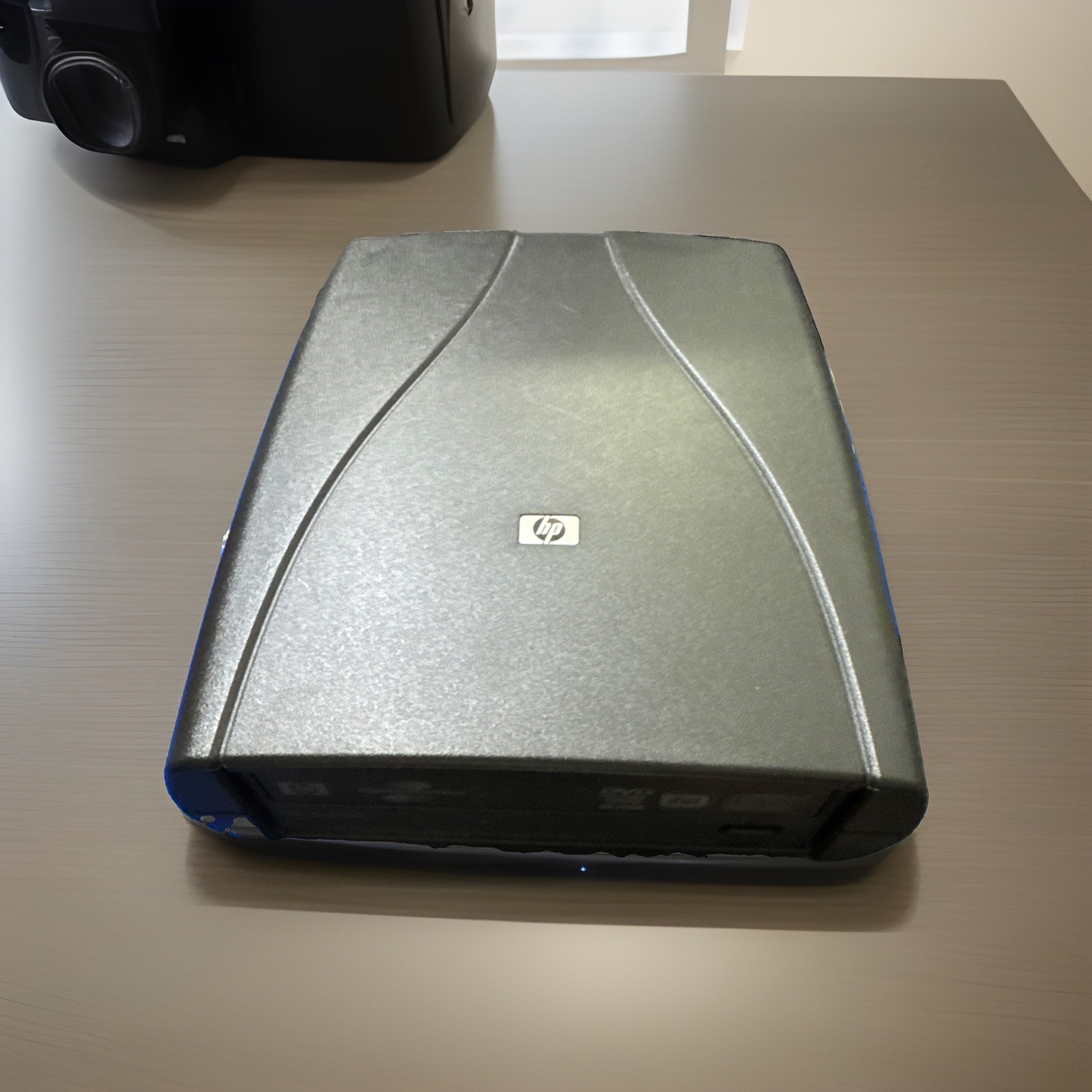 HP DVD 1040e 4H05 20x External Super Dual Layer Multi DVD Writer