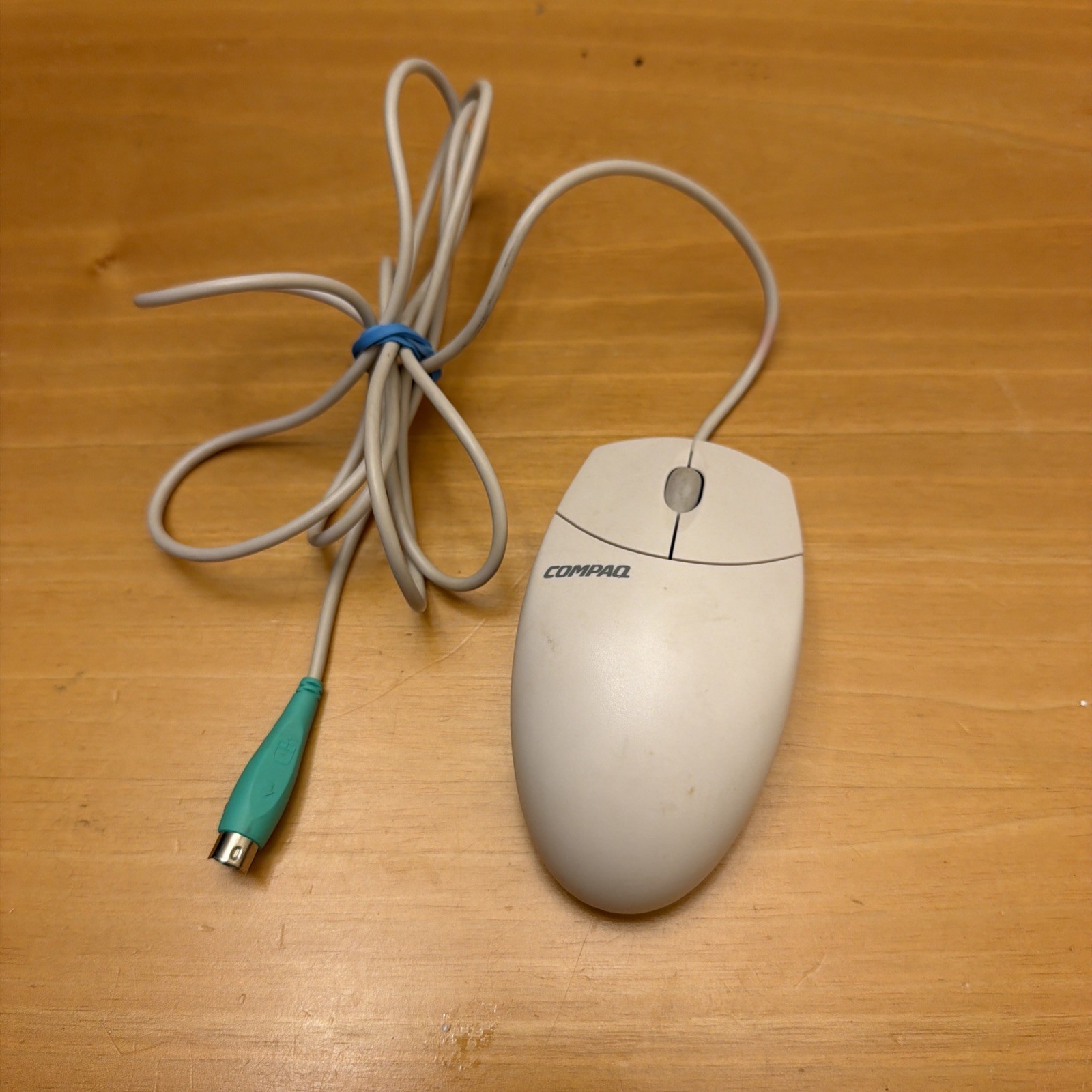 Vintage Compaq Logitech PS/2 Ball Mouse 134684-107 237217-001 Beige Retro PC
