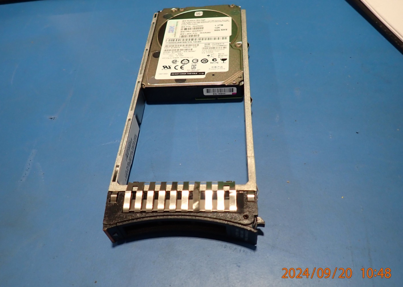 IBM 00AR327 HGST HUC101812CSS200 6Gbs 2.5 1.2TB SAS 12.0 10k 128MB 512 HDD Hard
