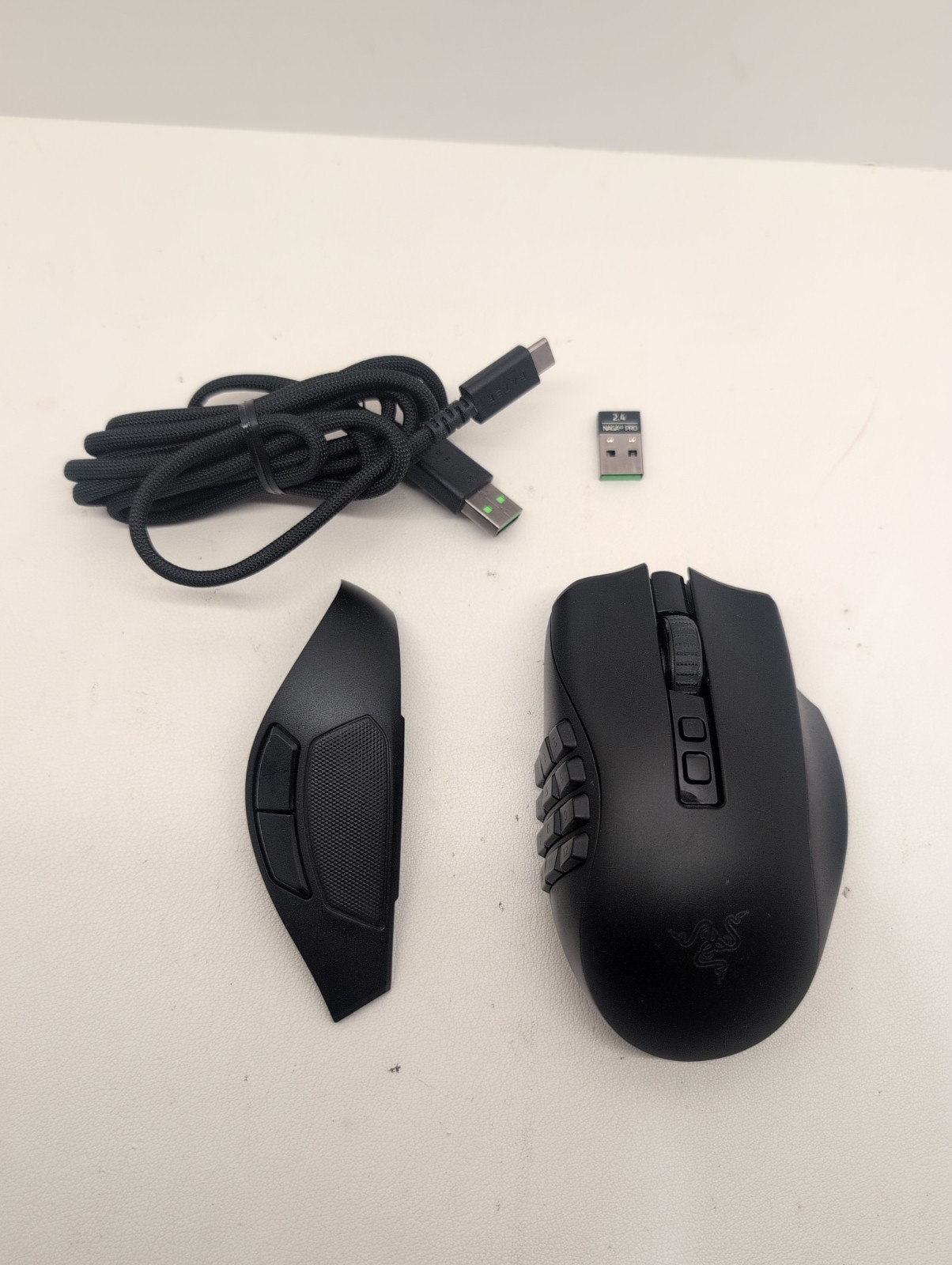 Razer Naga V2 Pro Wireless Gaming Mouse with dongle Tested and working #1