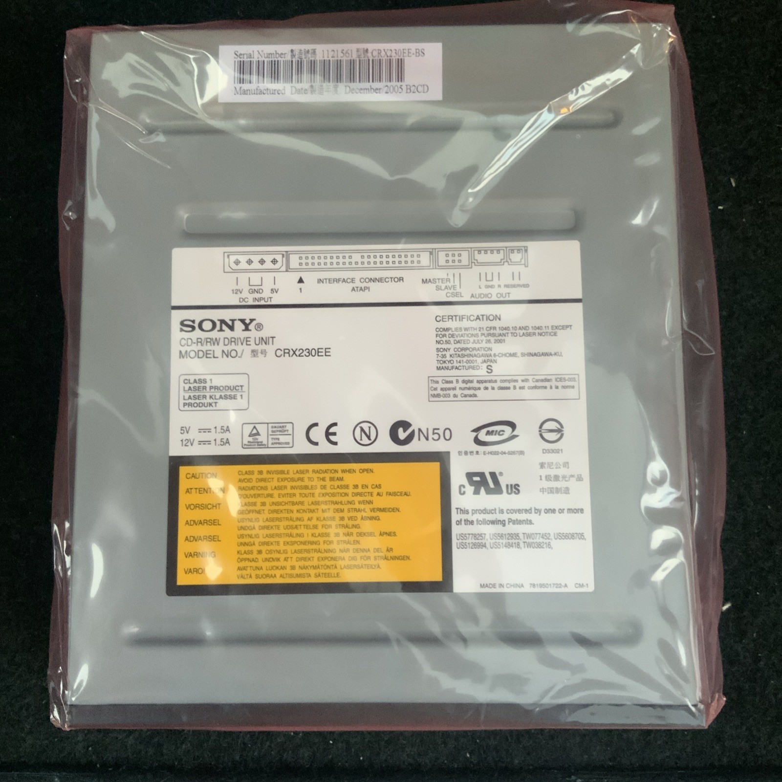 Vintage Sony CRX230EE 52x/32x/52x IDE CD-RW Drive BRAND NEW