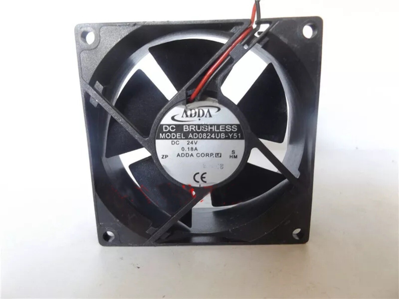1pcs For ADDA AD0824UB-Y51 8032 24V 0.18A case fan cooling fan 2pin