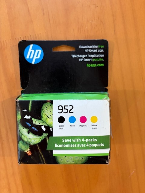 HP 952 4-pack CMYK Cyan Magenta Black Yellow  x4e07an OEM Open Box 12/23