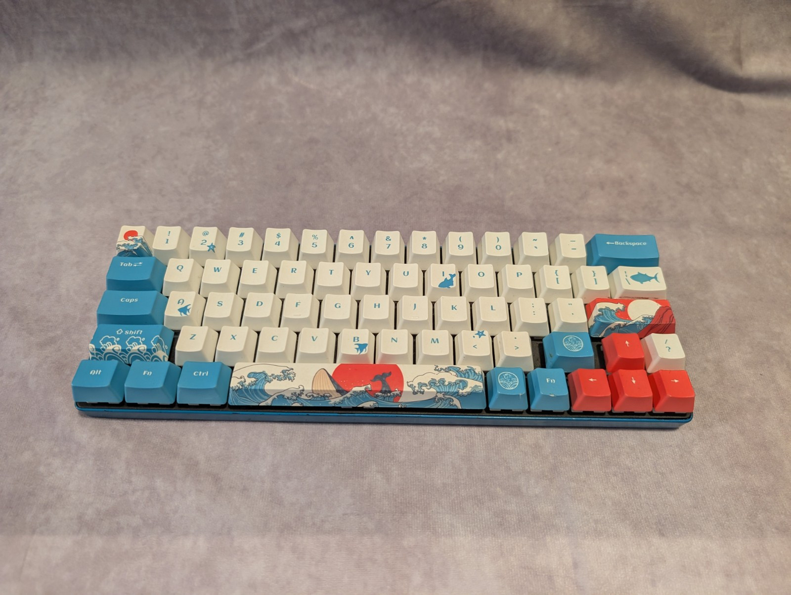 Customized Redragon K630Ocean Keycaps Hot-Swappable