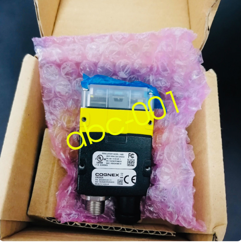 1PCS NEW Cognex code reader DM262X