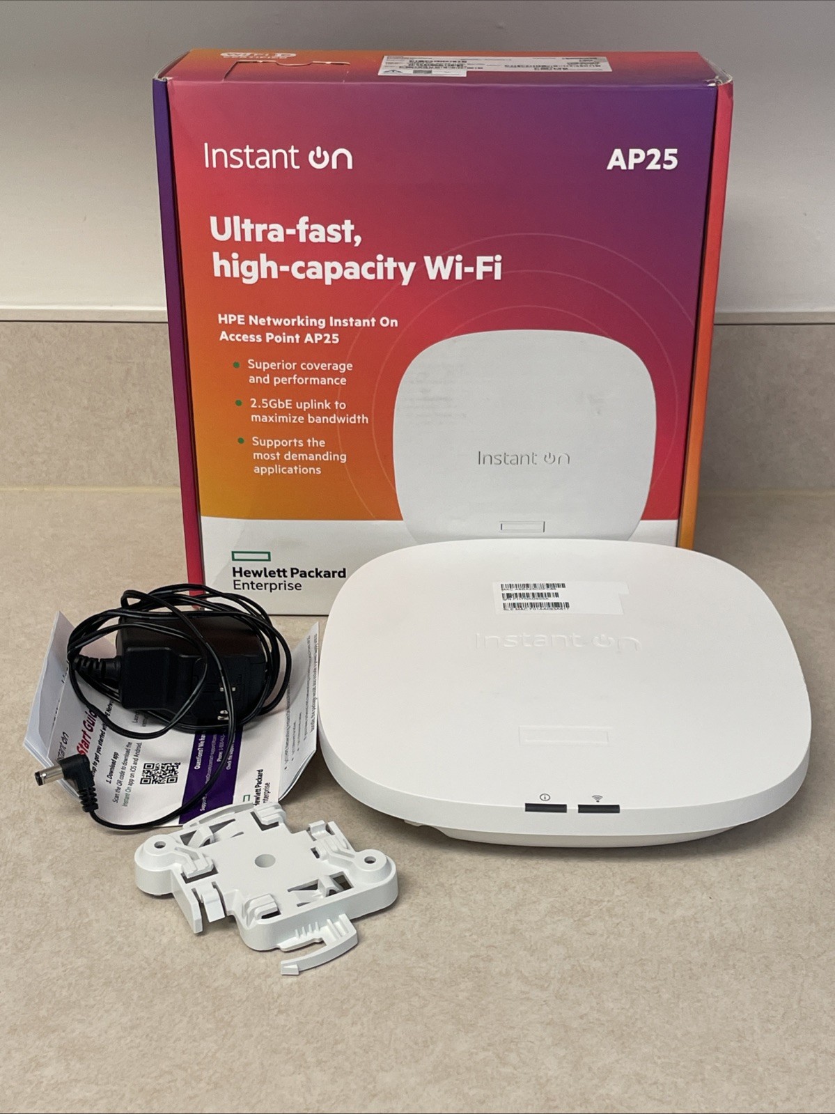 Aruba HPE Instant On Access Point Indoor AP25 4x4 WiFi 6- USED UNTESTED