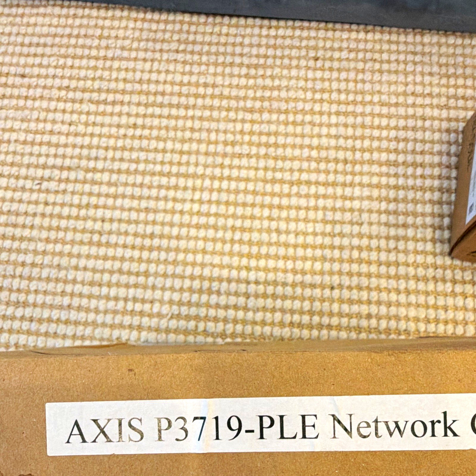 Axis AXIS P3719-PLE Fully Managed L2 6-Port Gigabit Rack Switch 01500-001