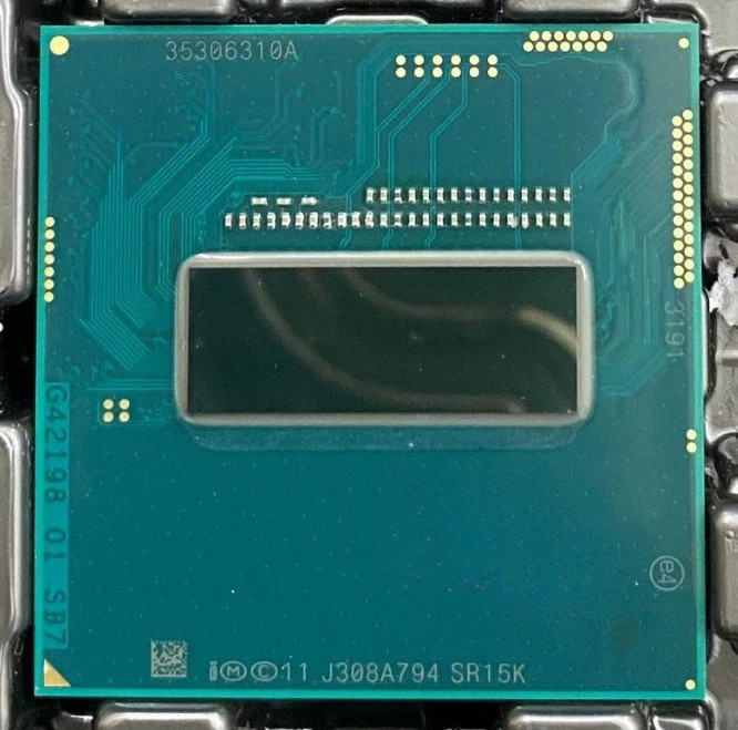Intel Core i7-4900MQ CPU SR15K 2.8GHz / Quad Core / 8M PGA946 Notebook Processor